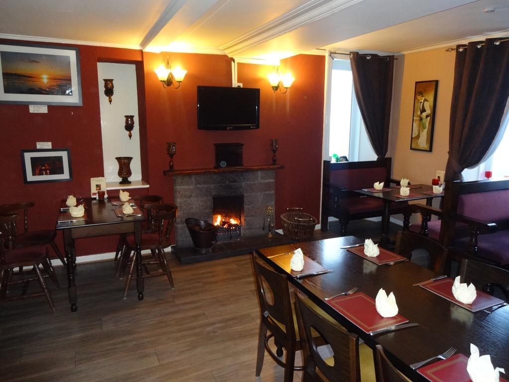 St. Cyrus Village Inn Saint Cyrus Buitenkant foto